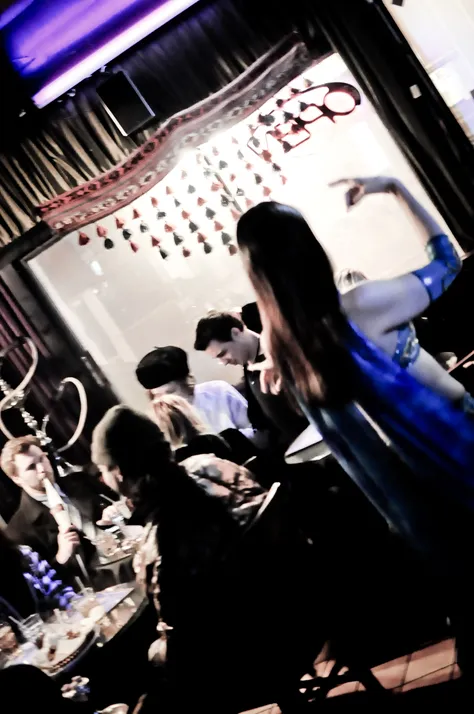 Reischa performing live 13